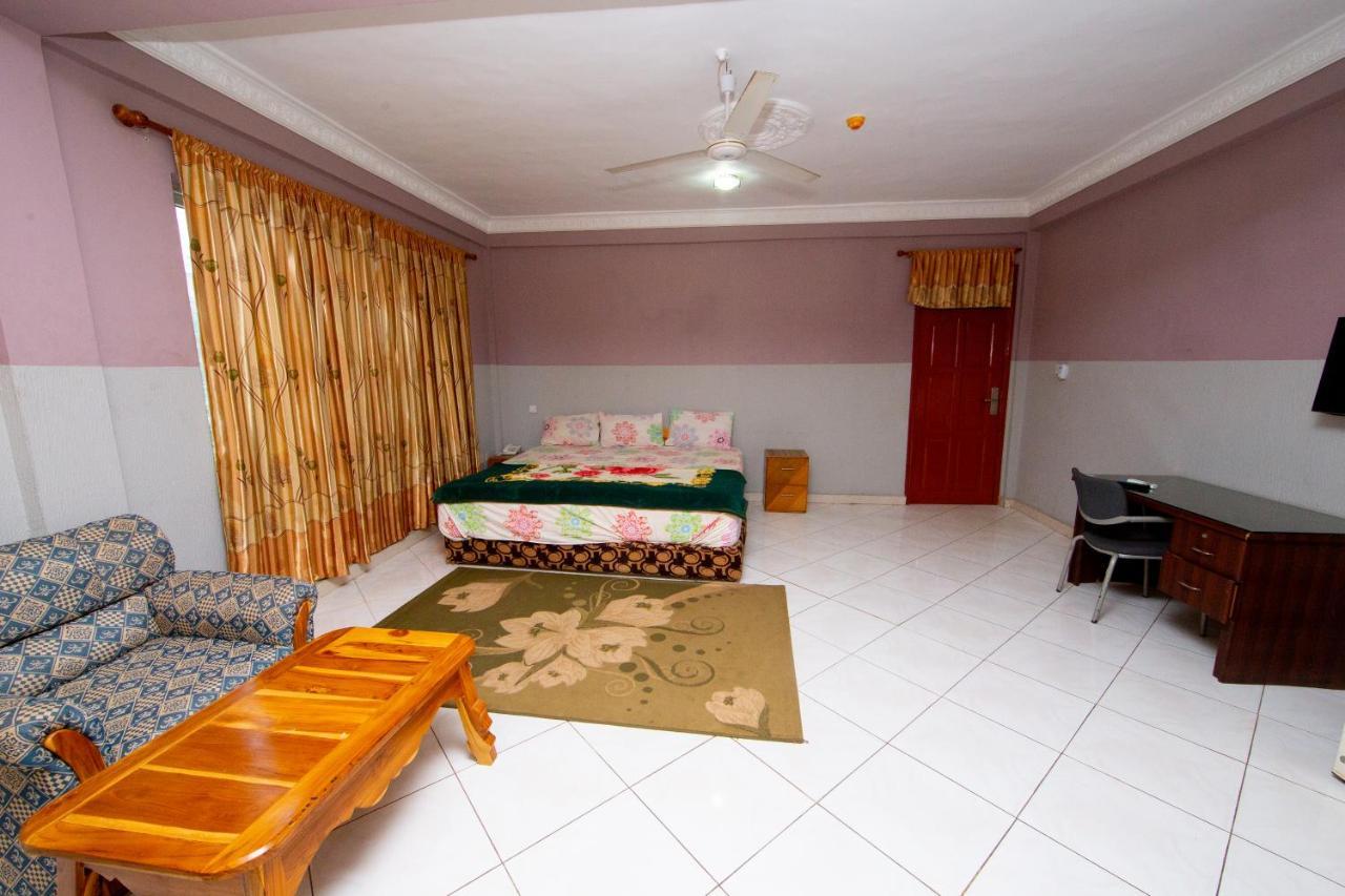 Pemicsa Hotel Accra Spintex Luaran gambar