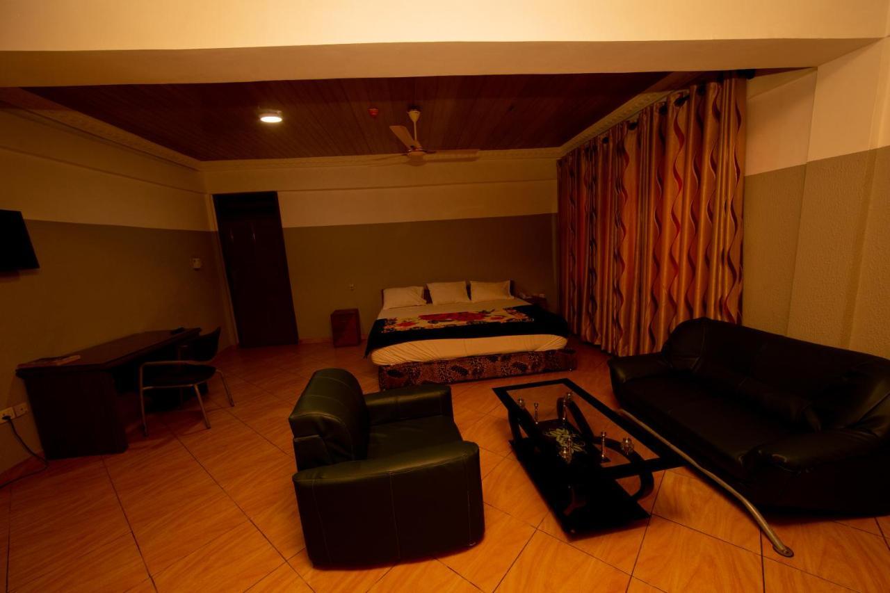 Pemicsa Hotel Accra Spintex Luaran gambar